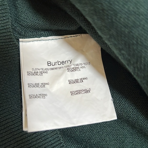 Burberry London SZ 8/XL vintage forest green merino wool blend V neck sweater. - Picture 5 of 9